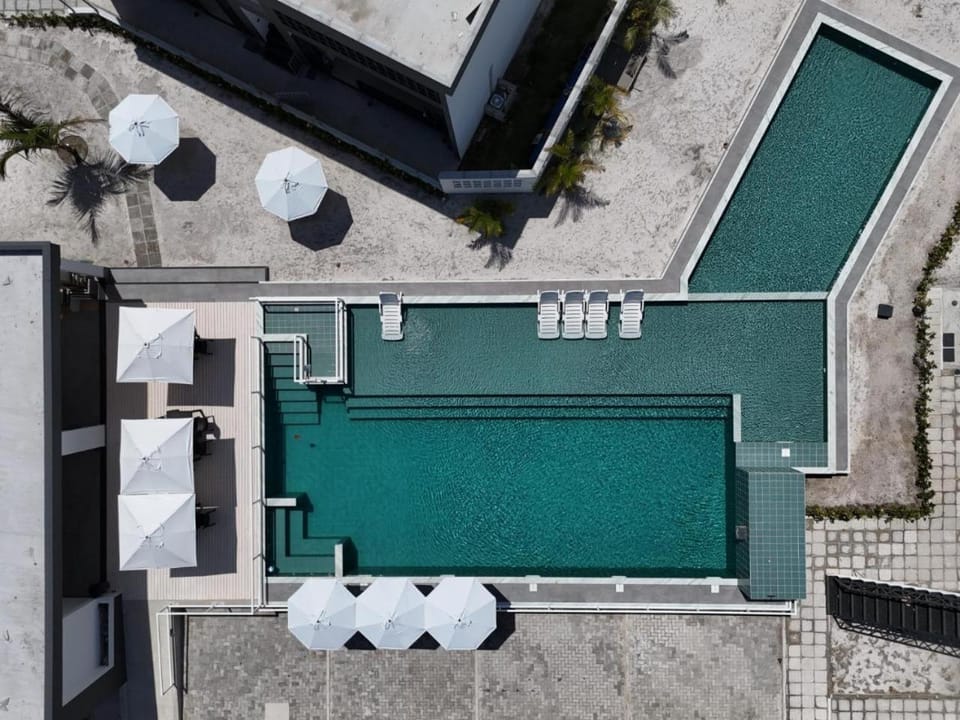 Da Vinci Black Apartment in State of Bahia