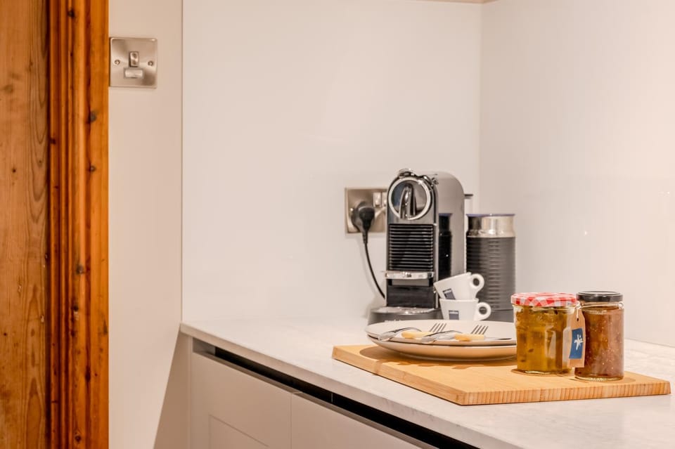 Coffee/tea facilities, Food and drinks, kitchen