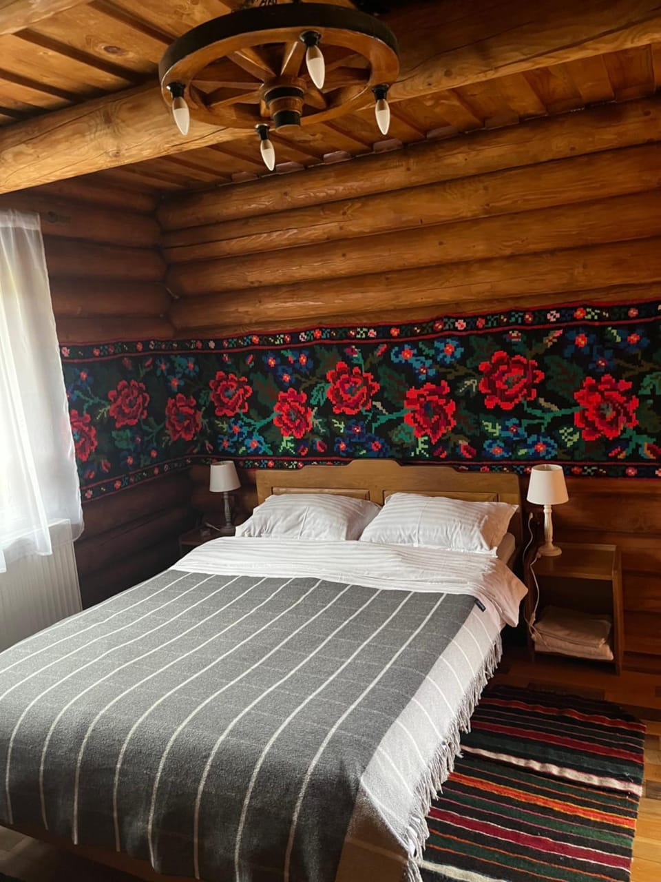 Pensiunea Ioana Bed and Breakfast in Romania