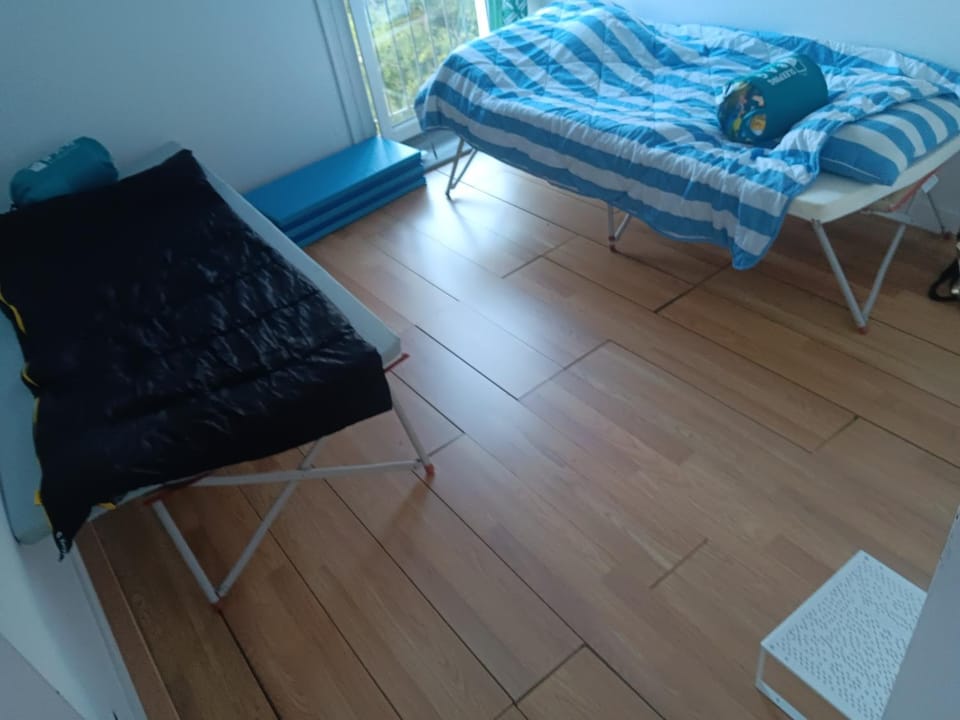 Olembe Garden Capsule hotel in Fontainebleau