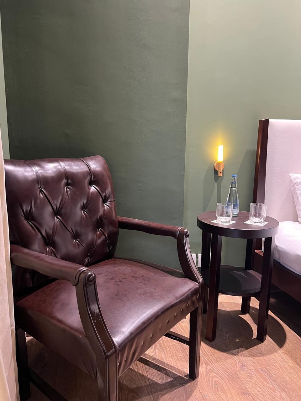 Seating area, Bedroom