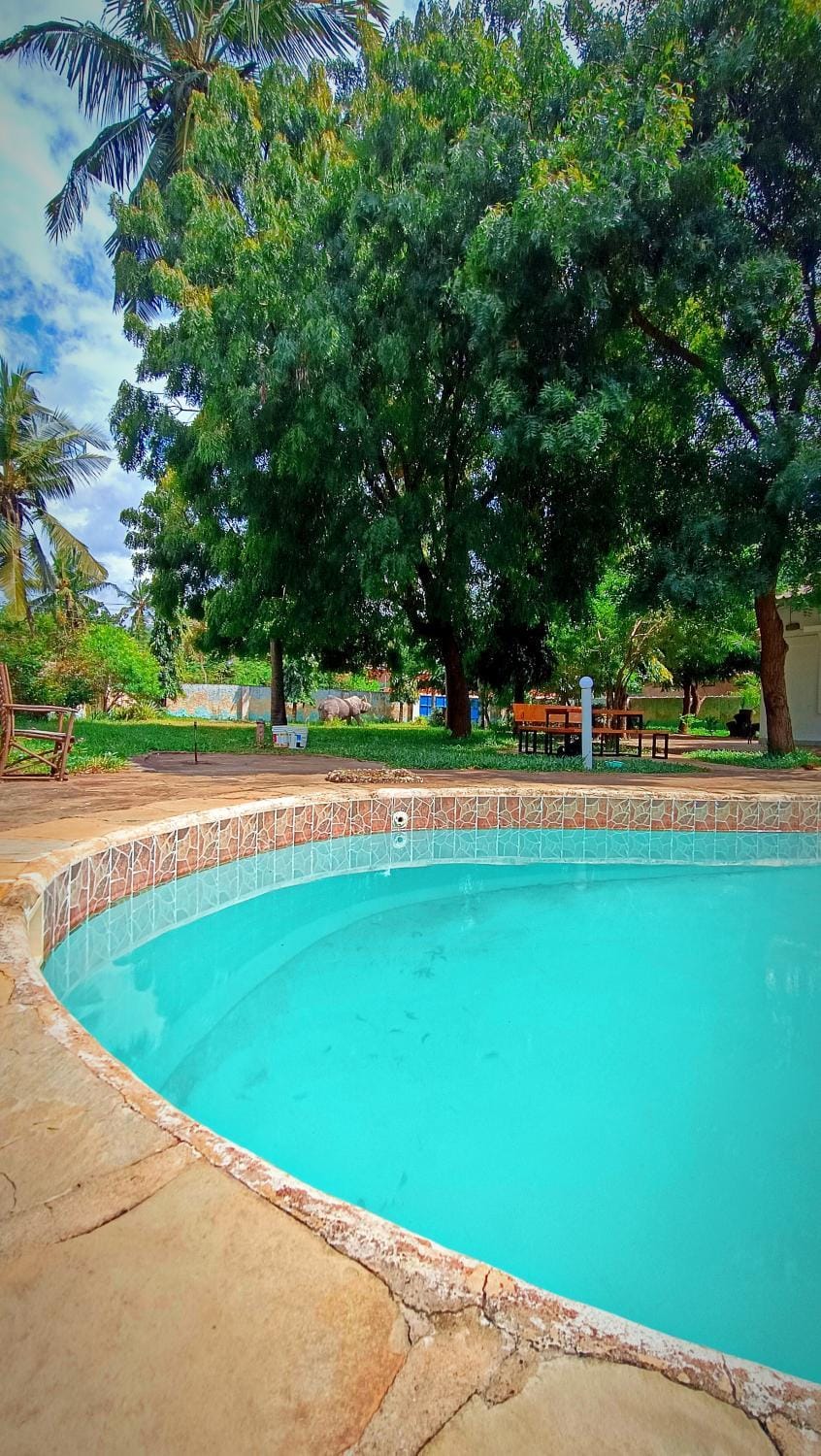 Private Villa with Pool and Serene Garden Villa in Diani Beach