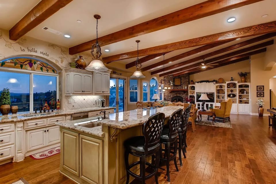 La Bella Vista Estate Villa in Fallbrook