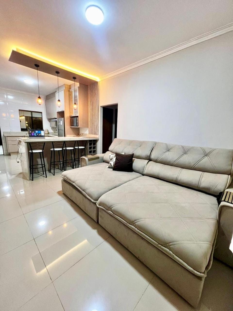 Communal lounge/ TV room, Seating area, Dining area