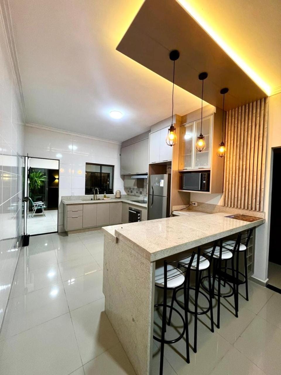 Kitchen or kitchenette, oven, stove