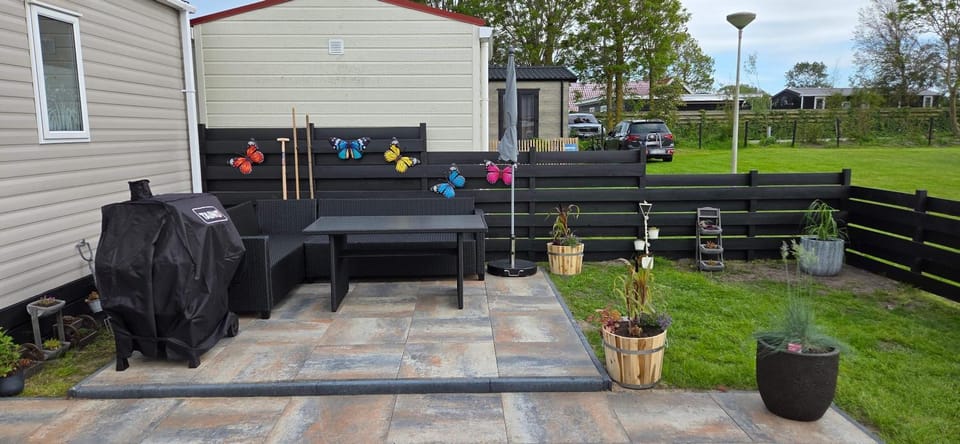 Property building, BBQ facilities, Garden, Balcony/Terrace