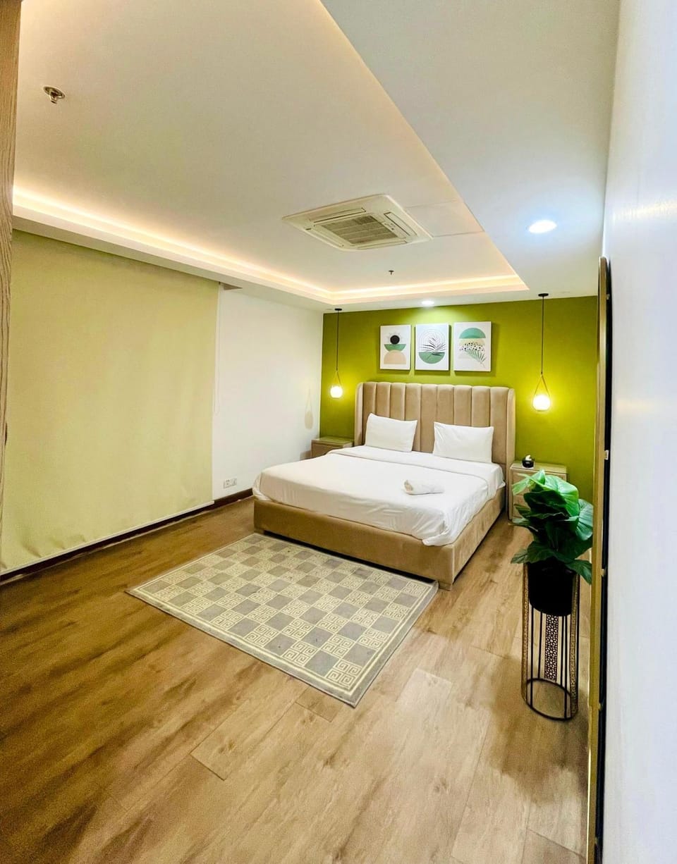 Goldcrest Elegant 3 Bed Apartment Apartment in Lahore