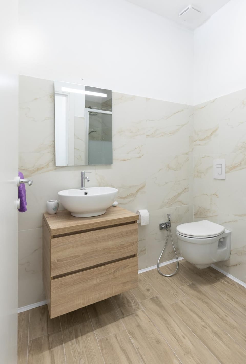Toilet, Bathroom
