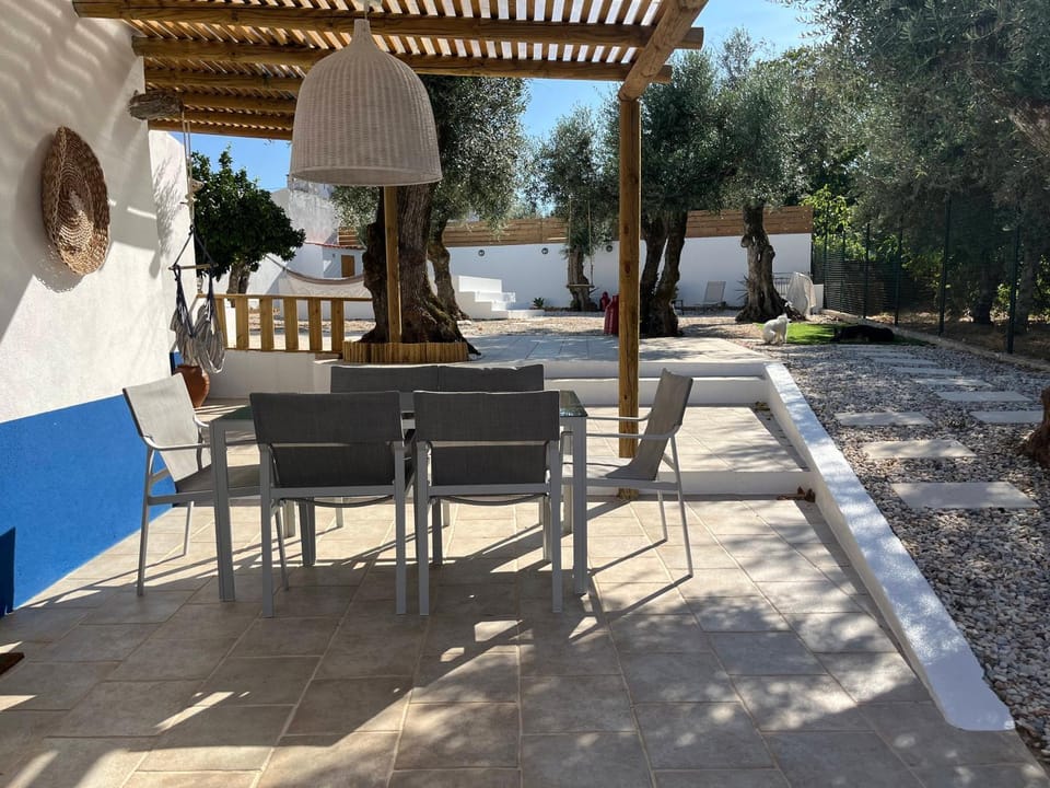 Patio, Off site, Dining area