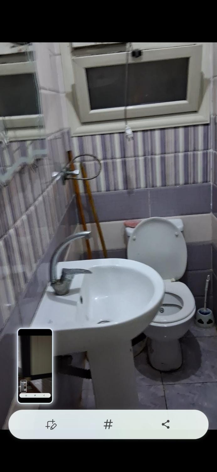شقه مفروشه فيو بحر وتاني نمره من البحر للعائلات فقط ميامي Apartment in Alexandria