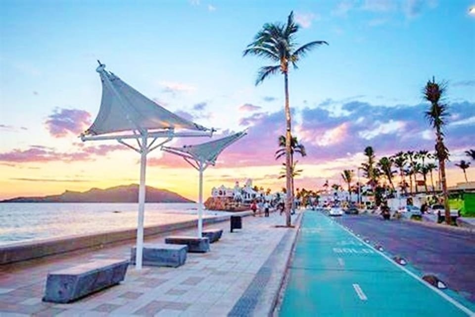 Soho Primavera Depto Moderno Malecón y Playas 1 Min Apartment in Mazatlan