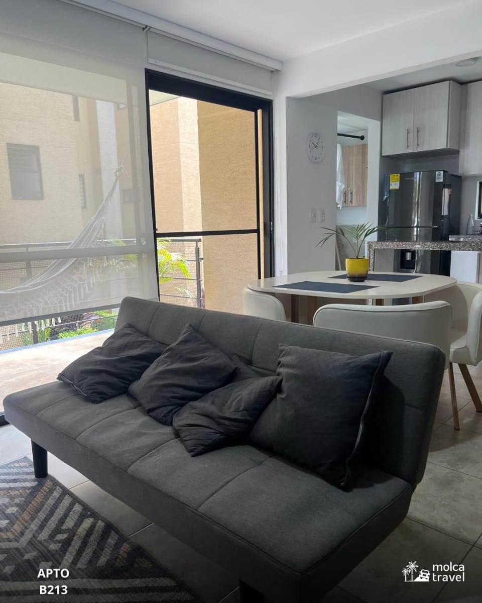 Apartamento de Vacaciones con Piscinas y Jacuzzi - Perfecta para Grupos - By Molca Travel Apartment in Quindio, Colombia