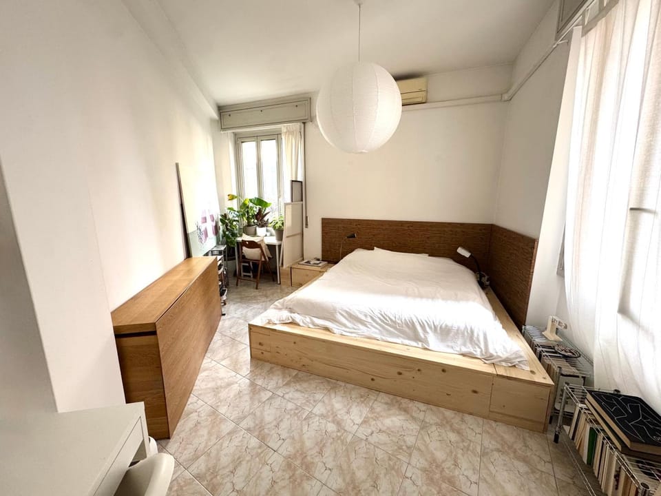 Entire Private Apartment 12 minutes from Duomo Apartment in Milan