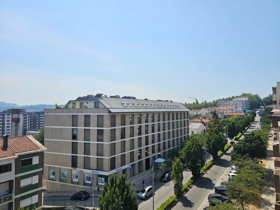 Guimarães Downtown 2 by LuxiStay Hotel in Guimaraes