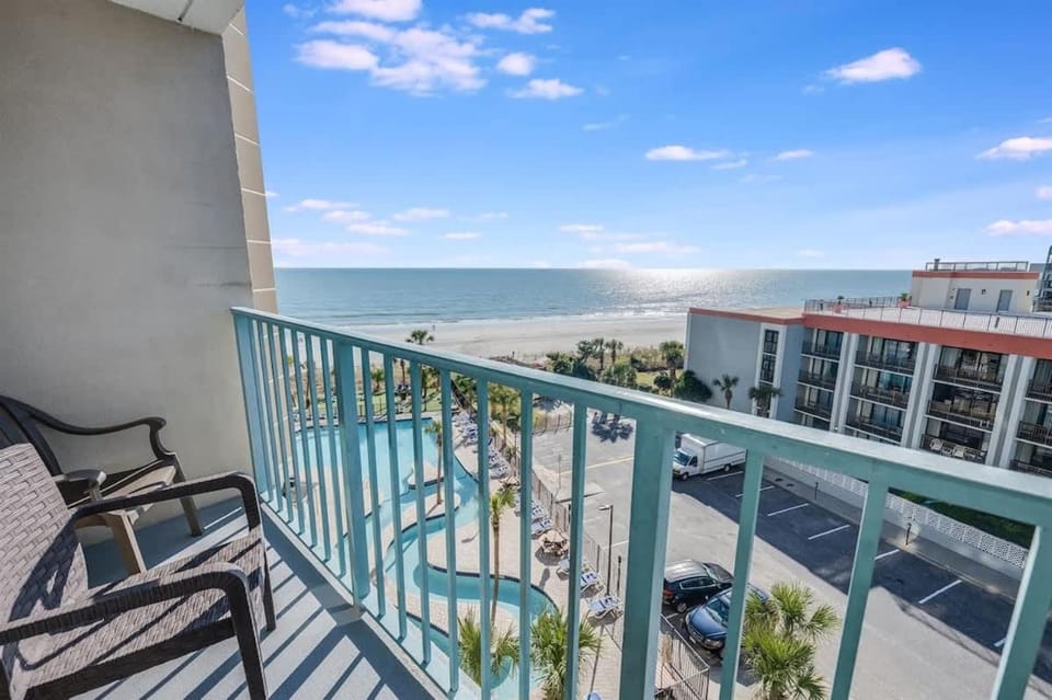 Studio Sand Dunes Resort, High Floor wOceanview House in Myrtle Beach
