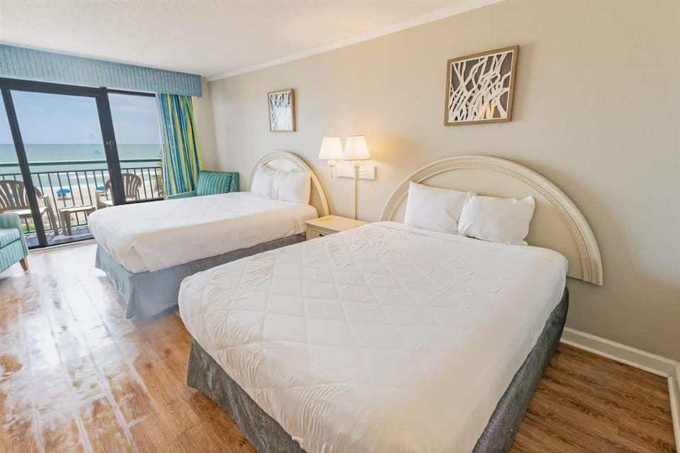 New Direct Oceanfront 3rd Floor, Sandcastle South! House in Myrtle Beach