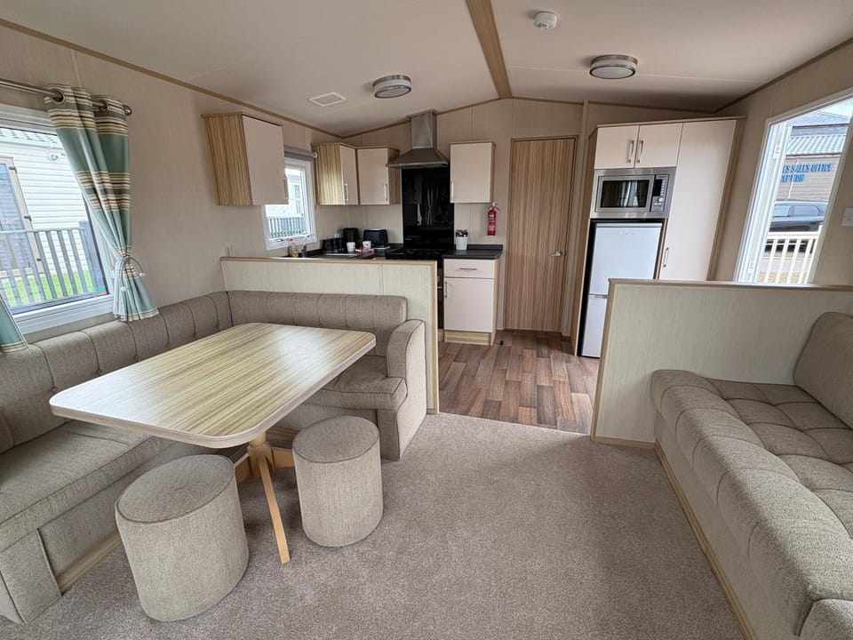 Summer breeze Apartment in Lossiemouth