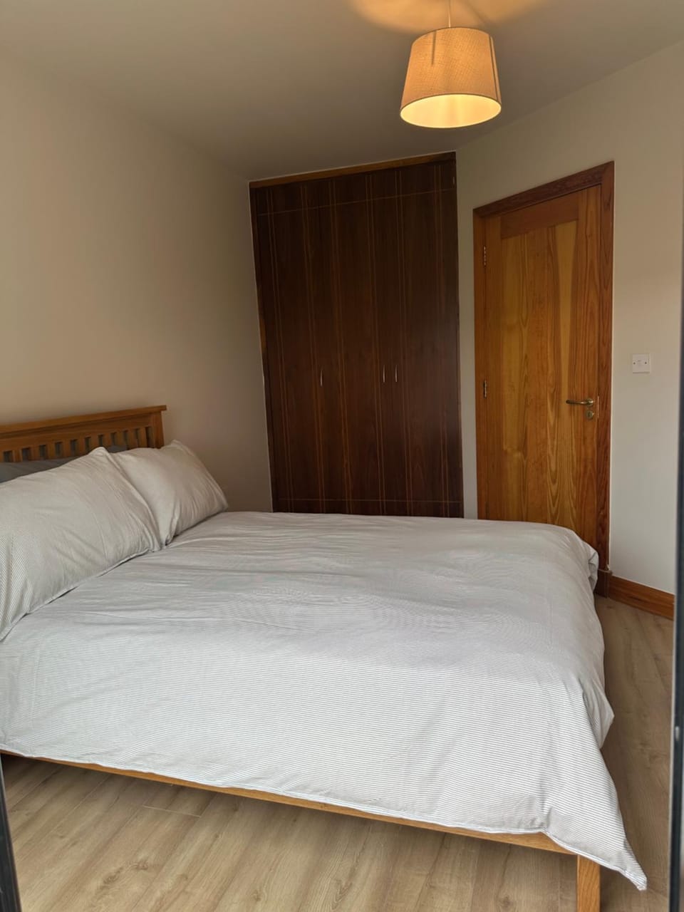 NEM Place, Modern Two-Bedroom Apartment Close to Galway City Centre Apartment in Galway