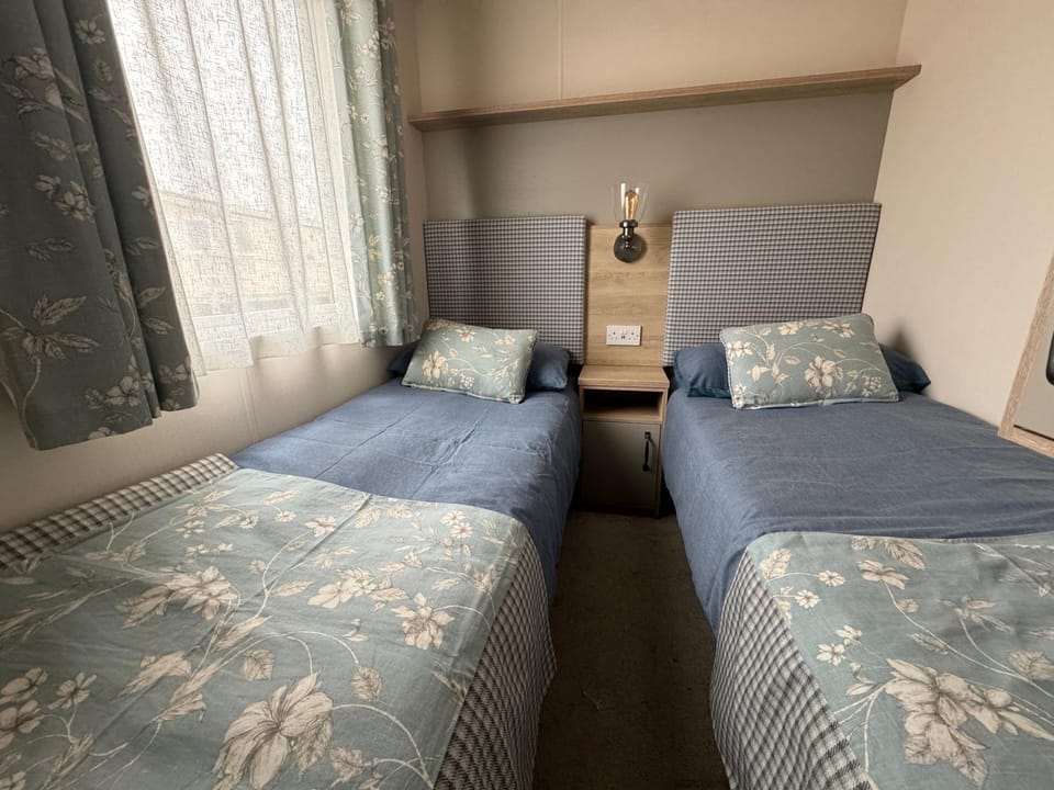 Sea Beach Bay View at Crimden Dene Holiday Park House in Hartlepool