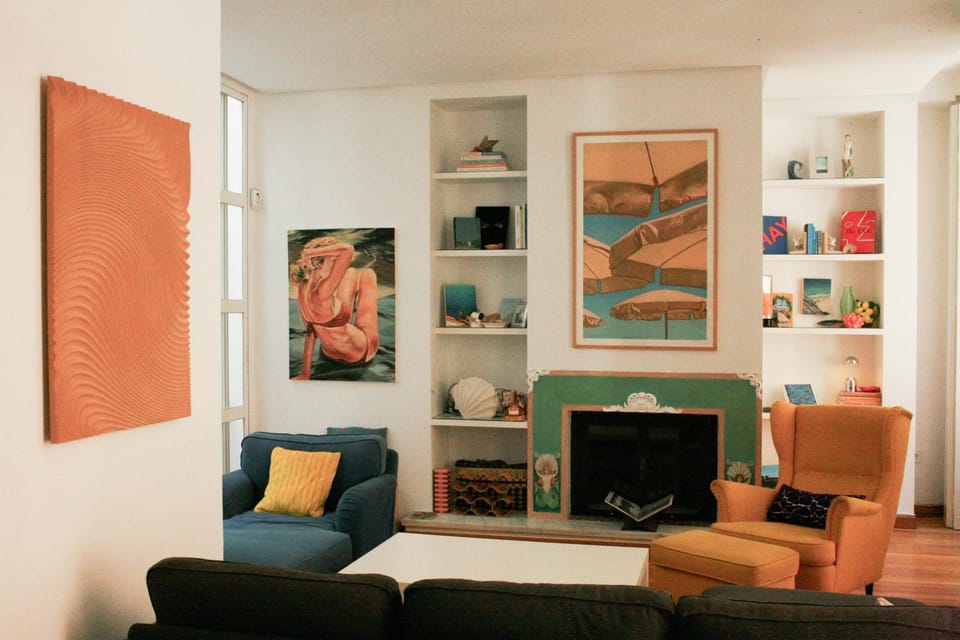 Communal lounge/ TV room, Living room, Seating area