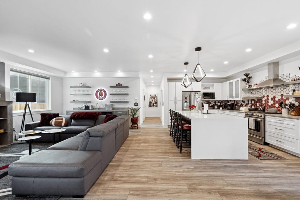 The Ultimate Griz Fan House- University District House in Missoula