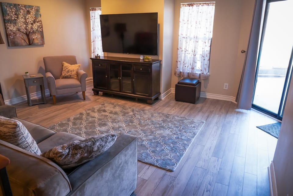 Surfside Four House in Port Hueneme