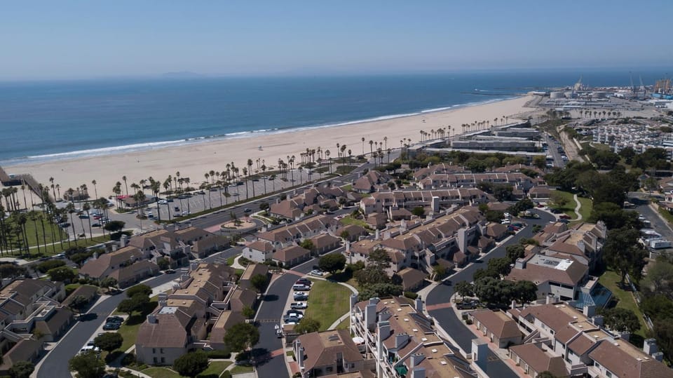Surfside Four House in Port Hueneme