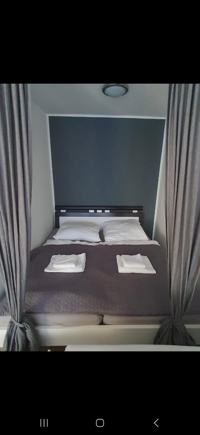 Gemütliches Apartment in Pinneberg - Balkon & Bahnhof in 5 Min Apartment in Hamburg