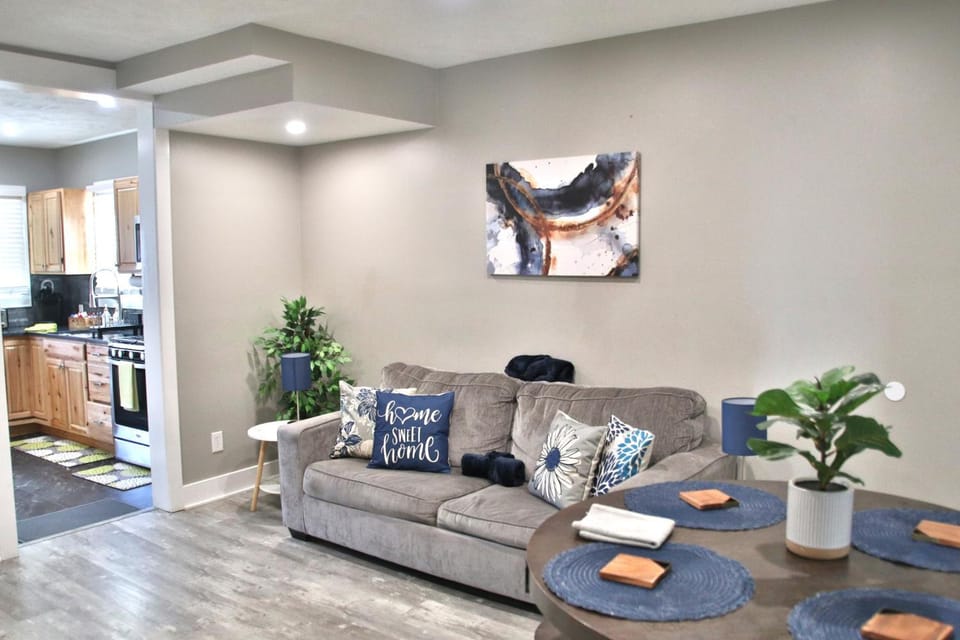 Updated Lakewood Retreat! House in Lakewood