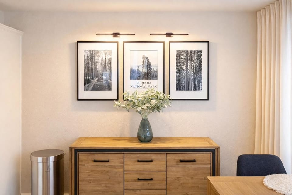 Sequoia Oasis near Downtown Exeter Villa in Exeter