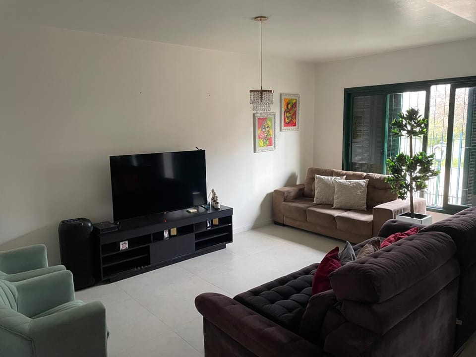 Communal lounge/ TV room, TV and multimedia, Living room, Seating area