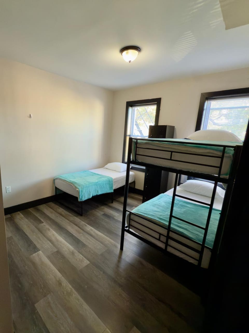 Bed, bunk bed