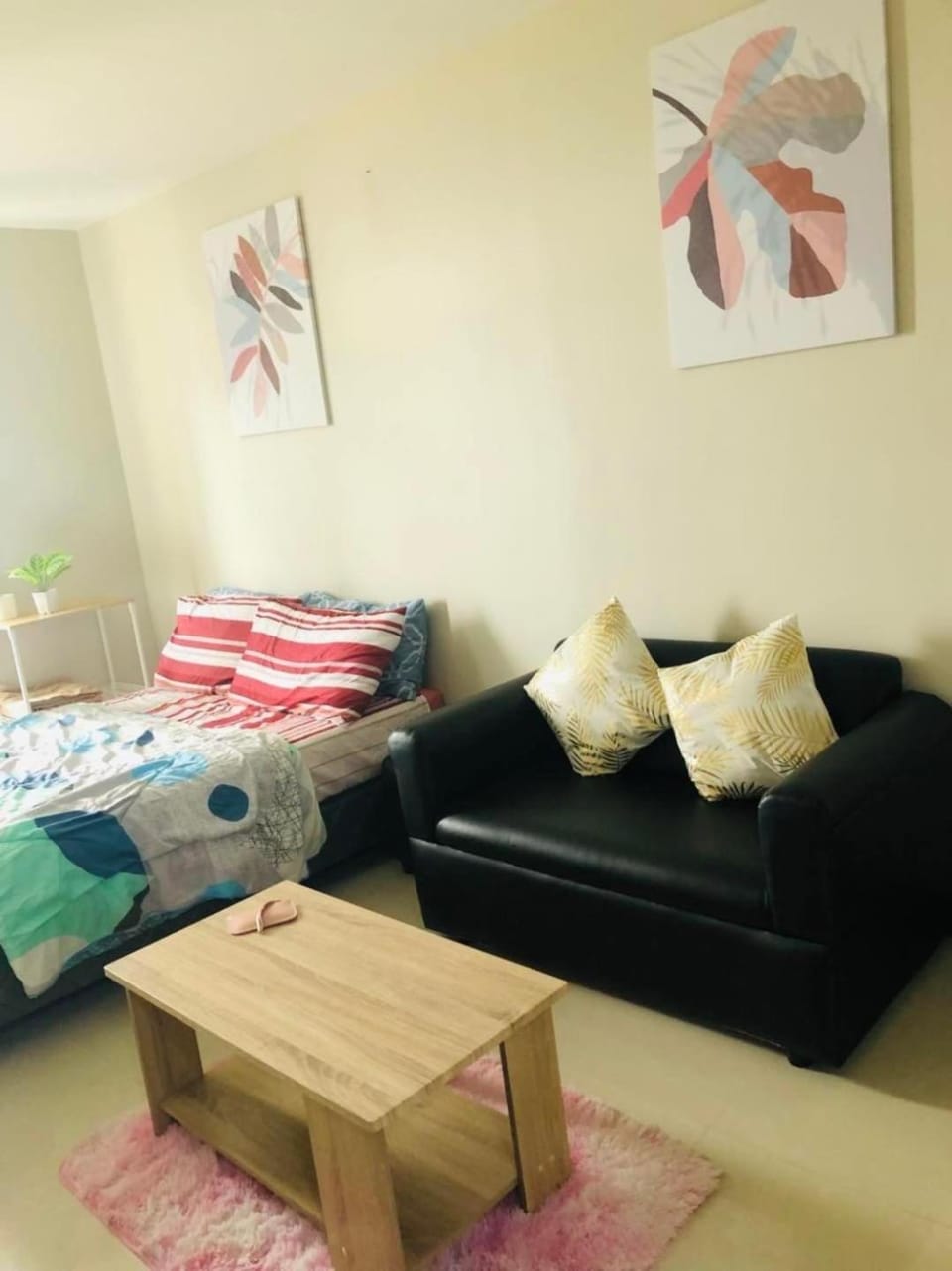 Spacious studio with balcony in Lapulapu Apartment hotel in Lapu-Lapu City