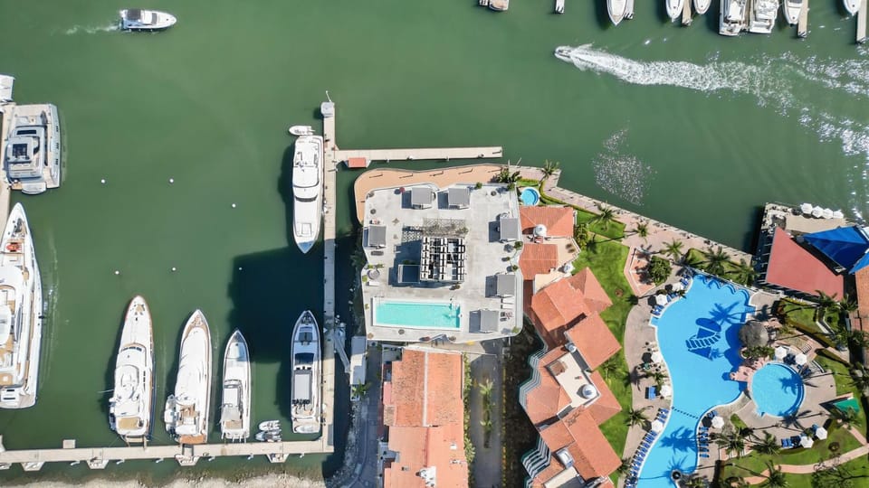 Marina Vallarta with View and Pool Apartment in Puerto Vallarta