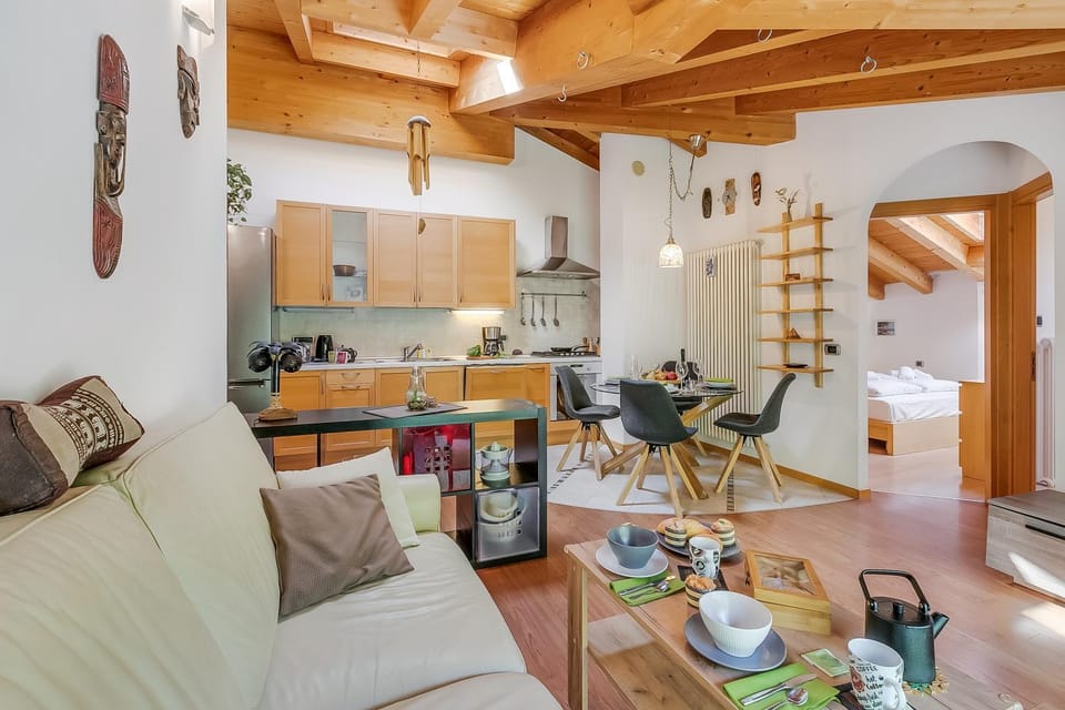 Kitchen or kitchenette, Living room, Dining area