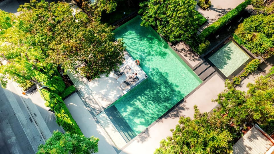 Garden, Swimming pool, Swimming pool