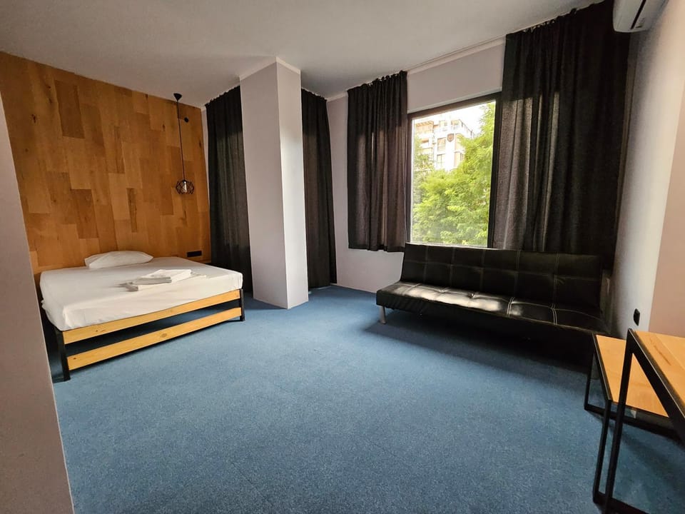 O'clock bed & SPA Hotel in Burgas Province