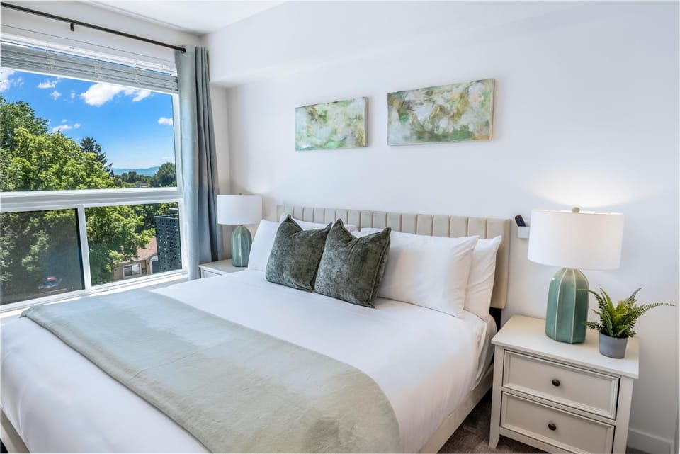 Bed, View (from property/room), Bedroom