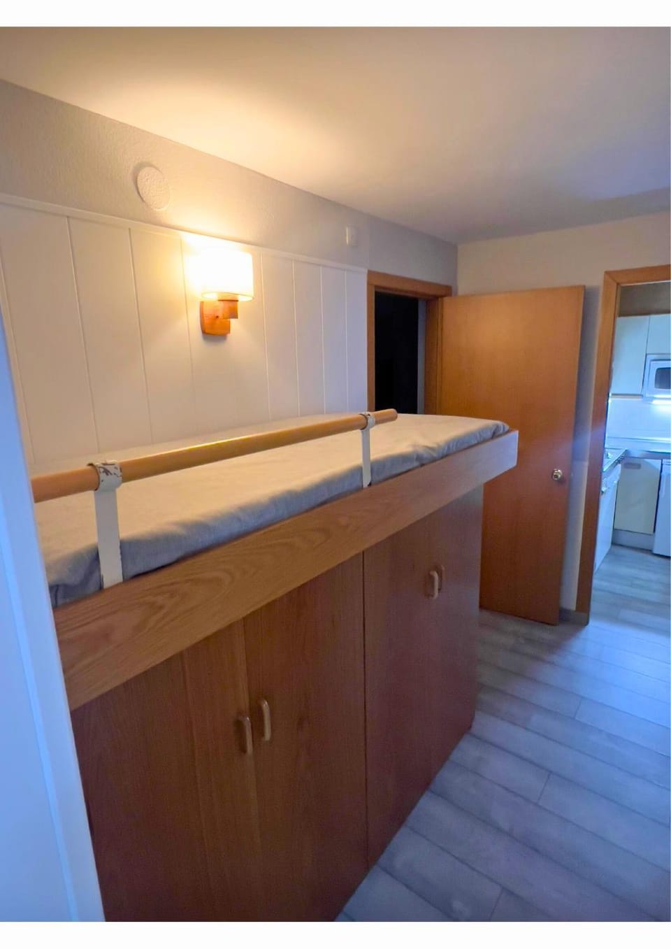 Bed, Lobby or reception