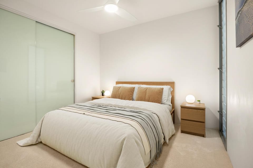 Riverside Lux 2Bed 2Bath Parking Apartment in Brisbane