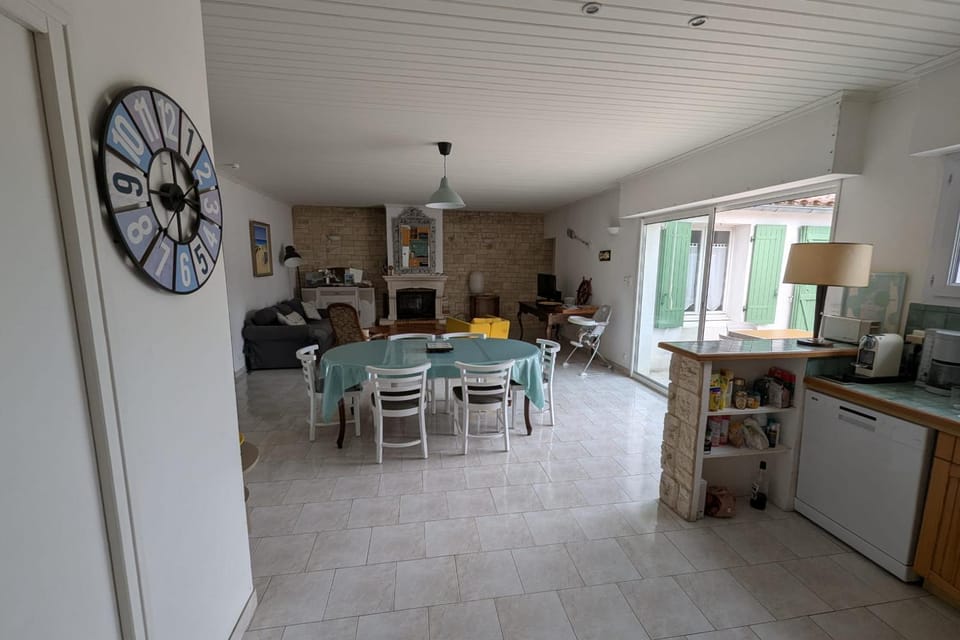 House ideal for families 10 min from the beaches House in Saint-Martin-de-Ré