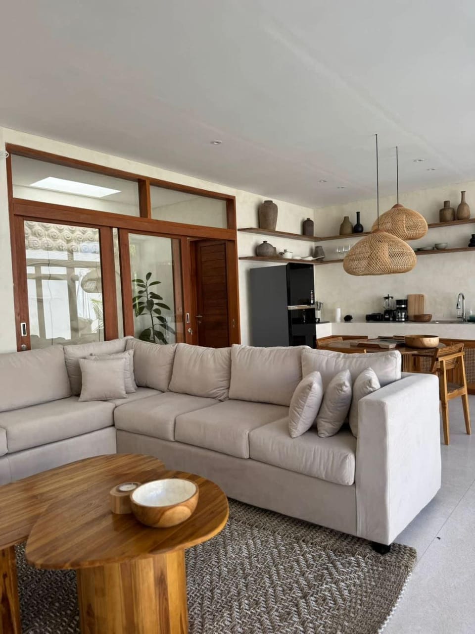 Kitchen or kitchenette, Living room, Dining area