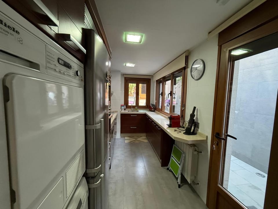 oven, washing machine, dryer