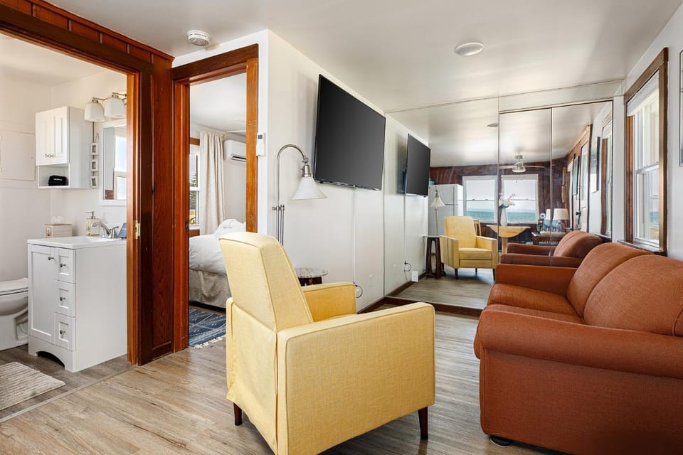 Lucky 7 at Lakeshore Resort House in Michigan