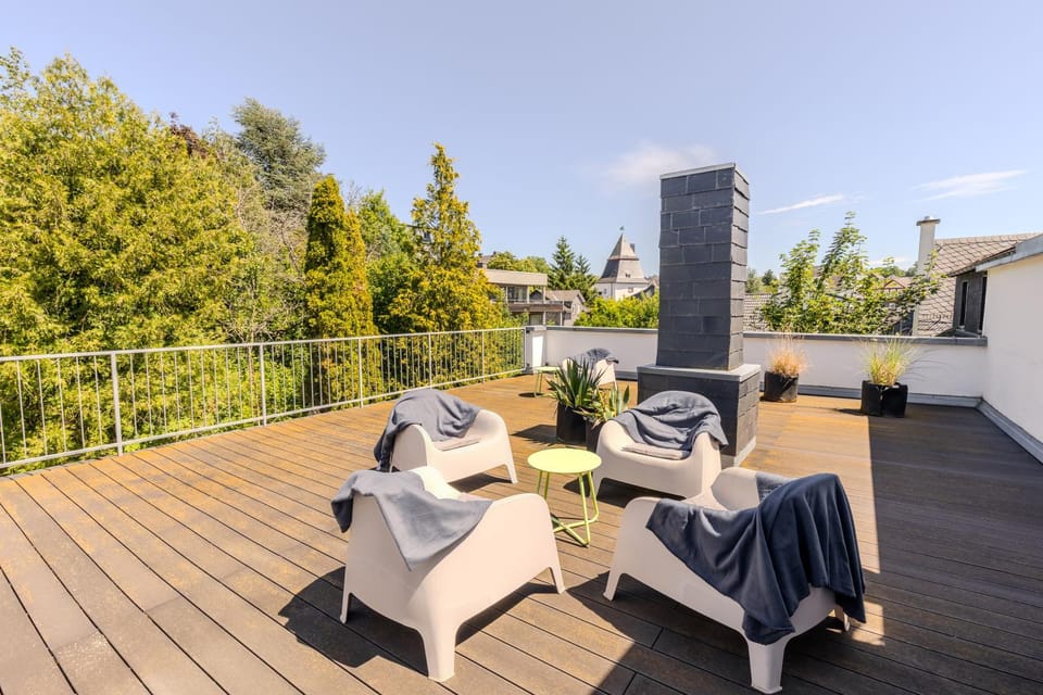 View (from property/room), Balcony/Terrace, Seating area