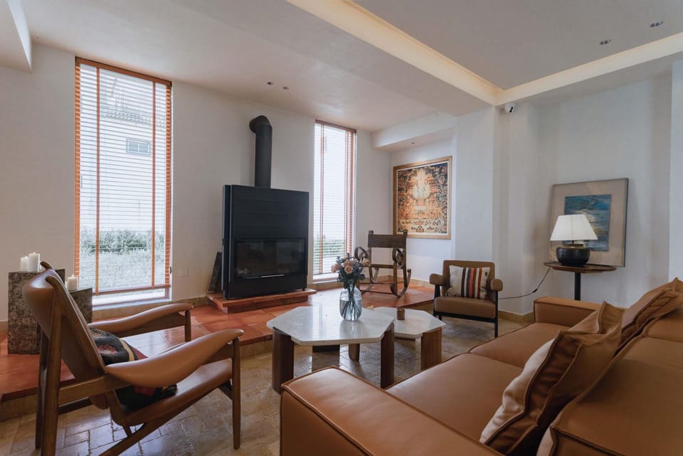 Communal lounge/ TV room, Seating area