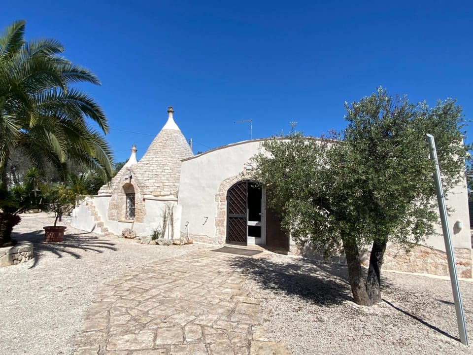 Trullo Felice winter Villa in Province of Taranto