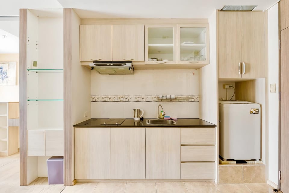 Kitchen or kitchenette, stove
