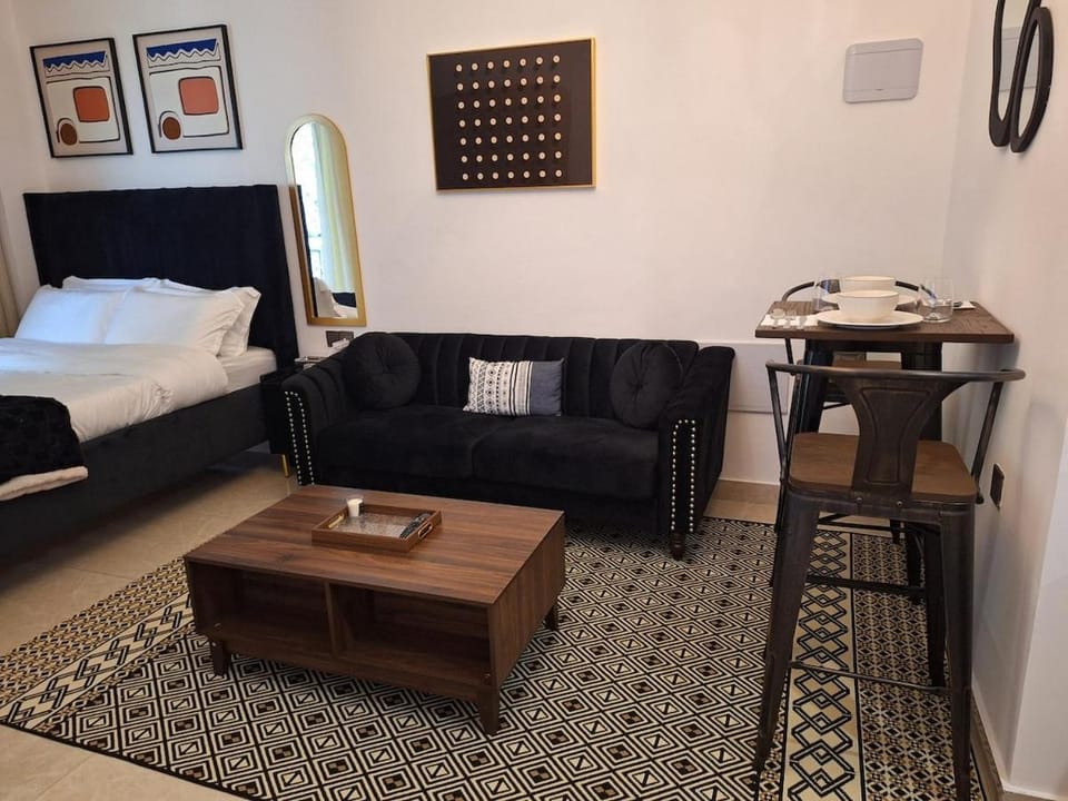 Luxury studio At The Loftel ruaka Apartment in Nairobi