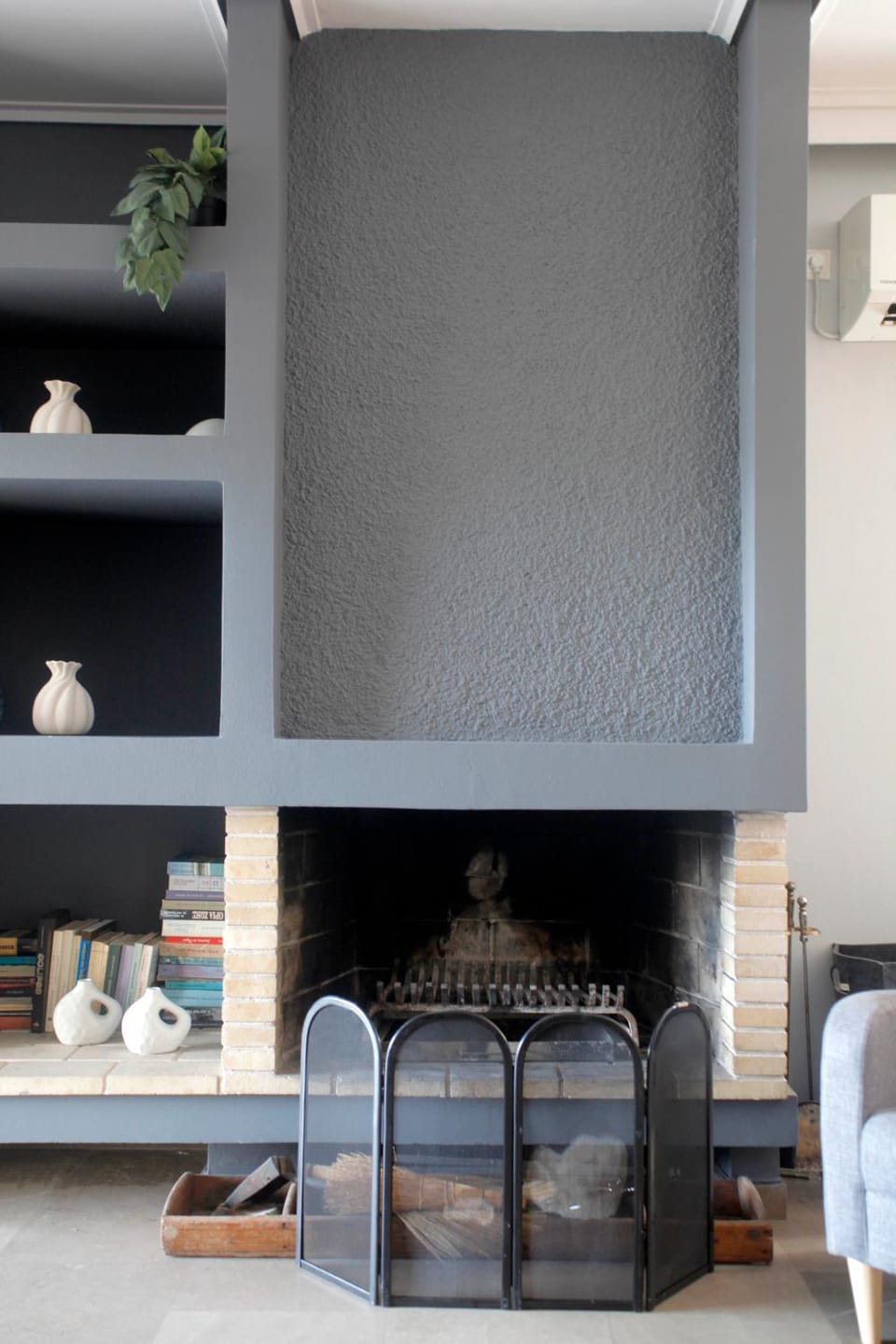 Living room, Seating area, fireplace